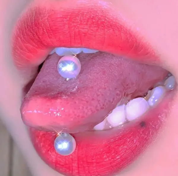 Piercing lengua bolas perlas