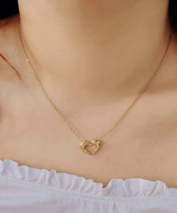 Collar delfín corazón